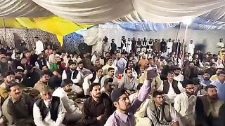 عمران خان نے آج کارکنان کا ٹیسٹ لیا #publicnews #breakingnews