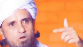 DR ISRAR AHMAD ????