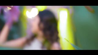 Hithe Upanni (හිතේ උපන්නී) - Amisha Minol Official Music Video