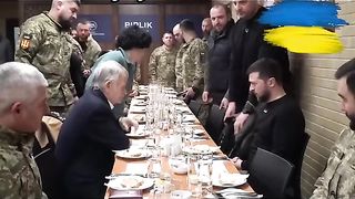 ПРЕЗИДЕНТЪТ ЗЕЛЕНСКИ НА ИФТАР ПРИ УКРАИНСКИТЕ МЮСЮЛМАНИ