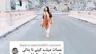 Beautiful girls and beautiful song 4