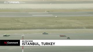 CHALLENGE-MOTO Vs 3 sports CARS VS PLANE