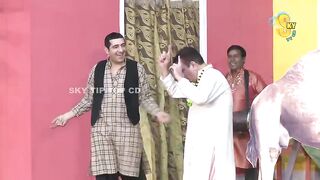 Zafri Khan Iftikhar Thakur and Nasir Chinyoti Pakistani Stage Drama Comedy Clip 2023