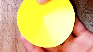 Making flower with paper