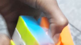cube solving (کیا کیوب حل کیا اس لڑکے نے) Master Boy
