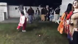 Desi village girl dance 2