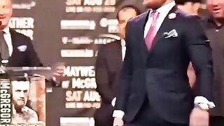 Conor vs FLOYD MAYWEATHER