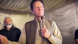 Khan Ki Narazgi Bhee Mohabat Lagti Haiy