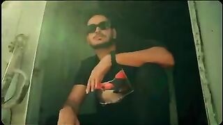 Romey Maan - Mah Rhymes ( Official Music Video