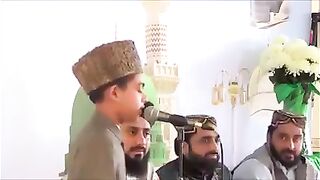 Main hoon sarkar e madina ka gada Naat