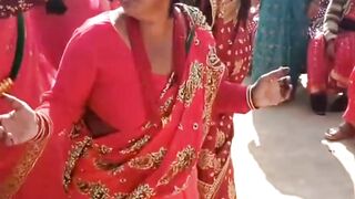 Full masti dance 2