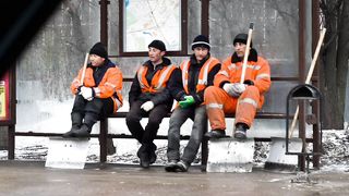 УЙИНИ СОҒИНГАН МУСОФИРЛАР