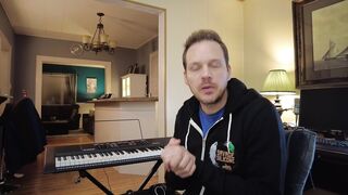 Alesis Melody 61 Key Keyboard Piano Review - Good for beginners?
