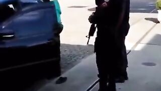 جعل-رجال-الشـرطة-في-حـيرة-shorts_