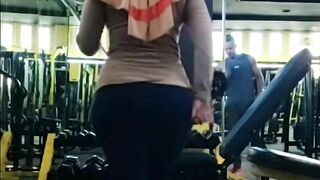 STRONG WOMAN.