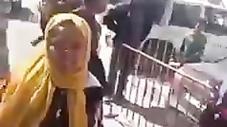 الاعب نزار العيساوي يضرم في نفسه النار.....