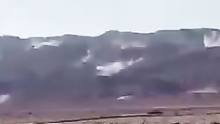 فيديو يوضح قوة الرجة الأرضية بجبال سقدود والرديف .