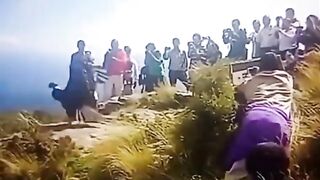 An Aazadi Ka Kiya Faidaa????????????