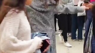 فييالها في البيليونير ????????