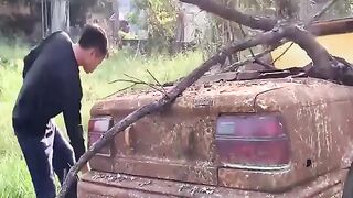 He changed the car that was abandoned for 30 years for a new car brand
