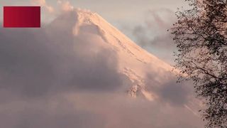 Massive Eruption from Russian volcano HIGHEST ALERT LEVEL FOR AIR TRAFFIC