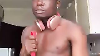See problem u sing pass everyone in the world