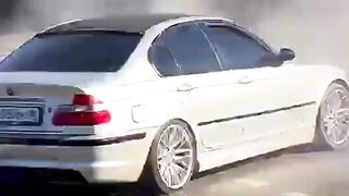 Бмв 2