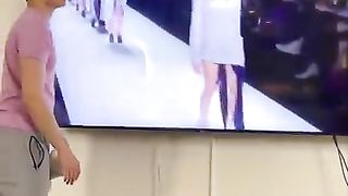 He MADE MODELS FALL FOR HIM ????