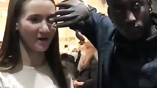 Women Attack-- _ Social Pranks _ _SuccessfulDenS(360P)