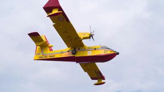 Canadair CL-415 — Черпание и сброс воды