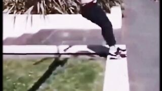 Wow incredible stunt skills ???????????? 3