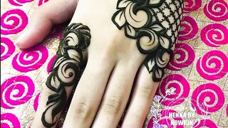 Attractive mehndi designs