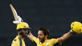 "The Legend of Shahid Khan Afridi: A Story of a Cricket Icon"