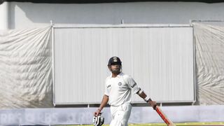 "The Legend of Sachin Tendulkar: The Greatest Batsman of All Time"