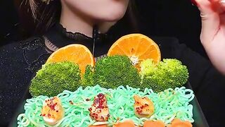 Korean eating