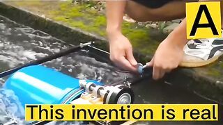 Plastic buckets make the hydraulic generator