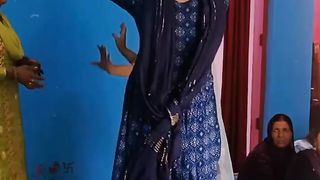 Kithe rakha Tera reshami rumal