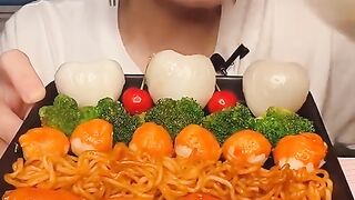 Eating Show - Chinese Food - Enoki Mushroom, Noodles, Sausages, Broccoli #shorts.