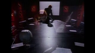 Eurythmics, Annie Lennox, Dave Stewart - Sweet Dreams