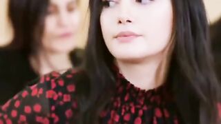 ISHQ MUBARAK  Full Song ||Tum Bin 2 ||Arijit Singh | Naha Sharma