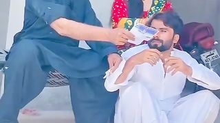 Bap Nain sahi Markutai ki yeah nain Sudray ga