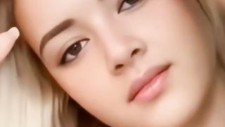 _Beauty as bright as the Indonesian sun ☀️???????? #ElinaDevia_