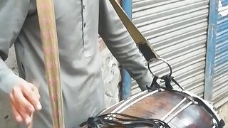 Dhol bajina, bajan dhol, shrike dhol