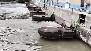 Water electricity plant