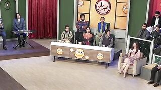 بندروں کے ساتھ پولیس مقابلہ