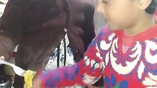 2 little baby eating  yammy magi food