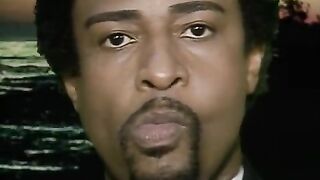 Dennis Edwards ft. Siedah Garrett - Don't Look Any Further (Official Video)