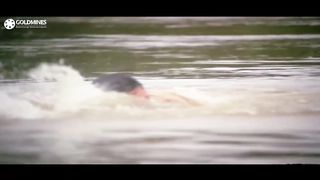 Vinod Khanna lips kisses scene