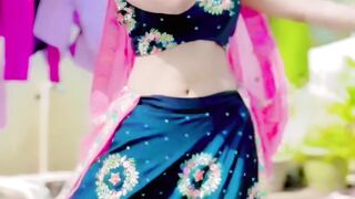 Indian beautiful girl Saroj dance