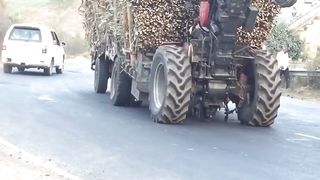 Salam hai es driver ko